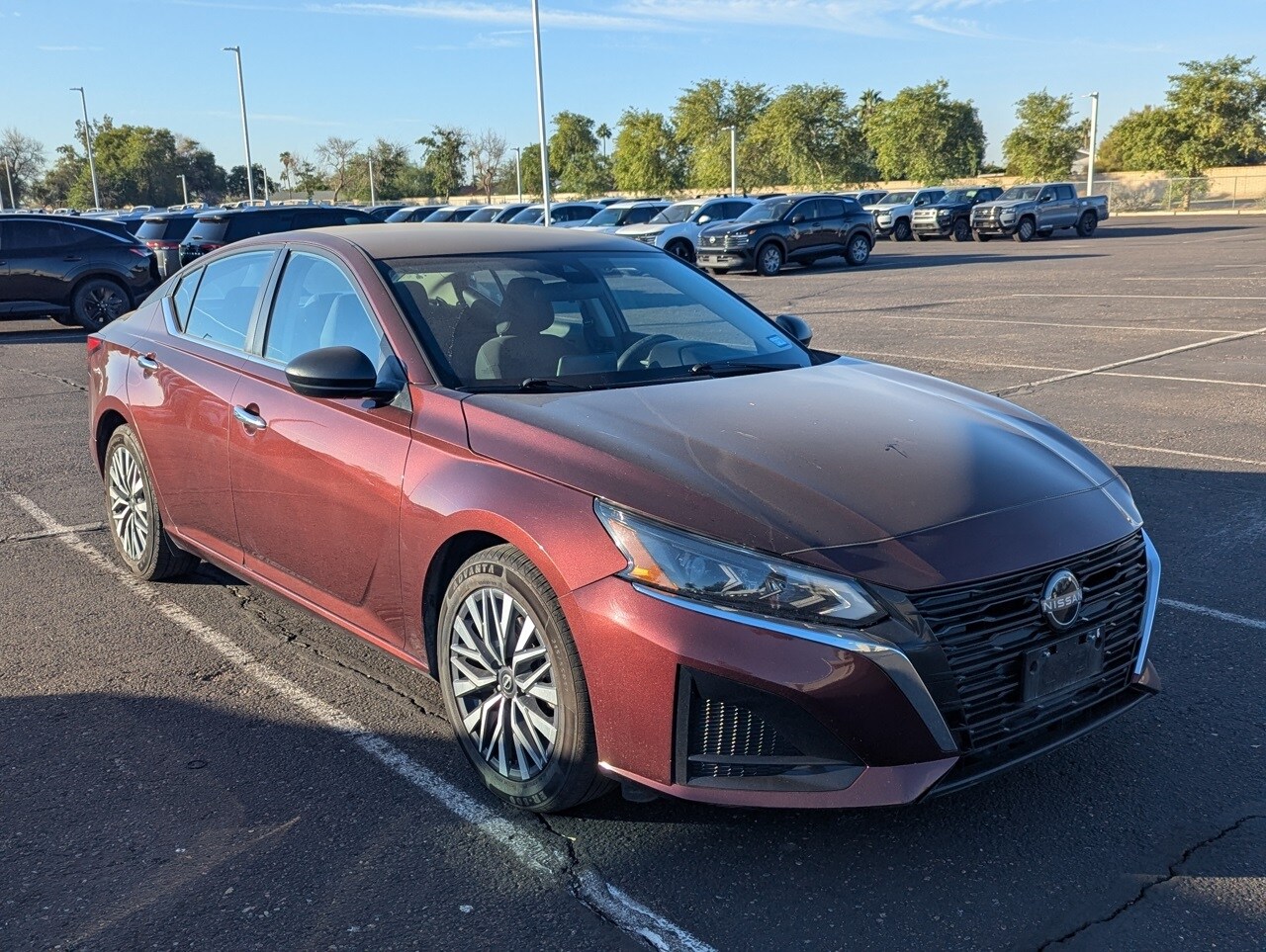 2024 Nissan Altima 2.5 SV photo 3