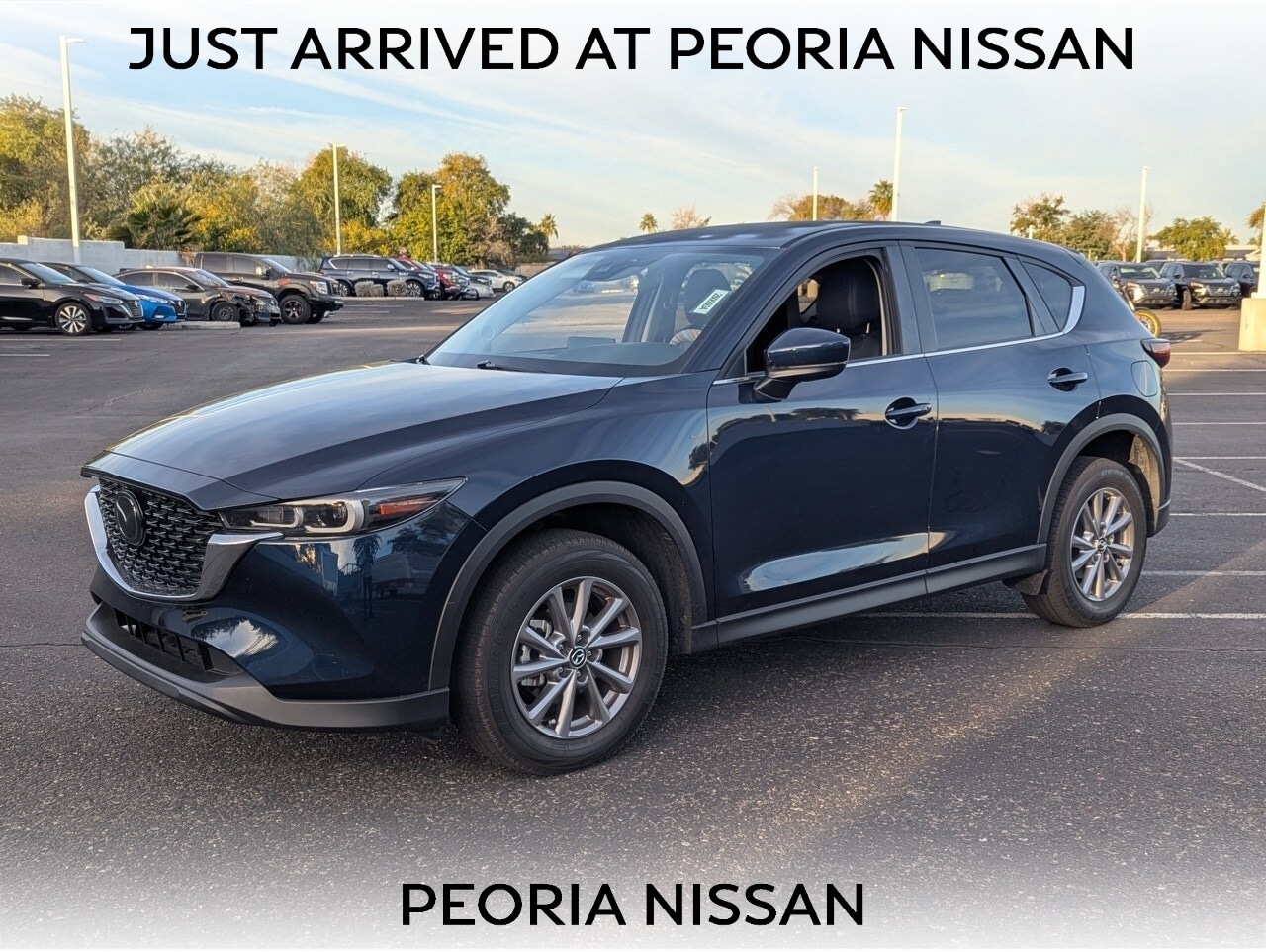 2022 Mazda CX-5 S Select Package's photo