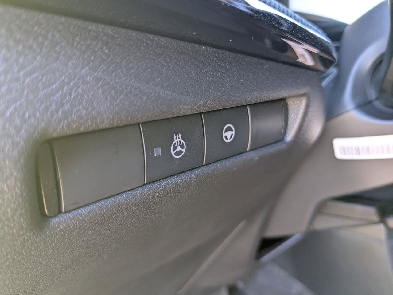 2026 Nissan KICKS SR AWD - Photo 16
