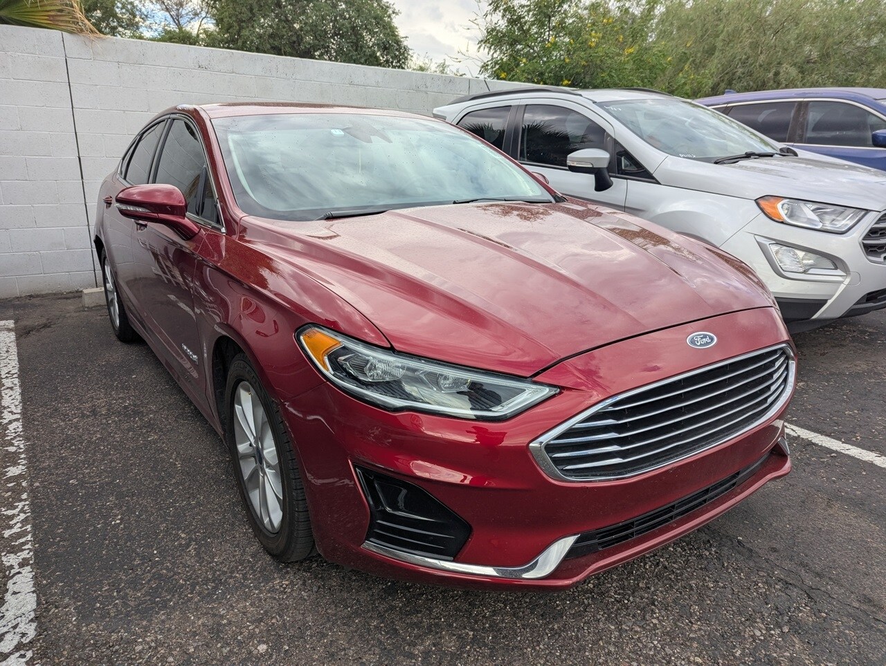 2019 Ford Fusion Hybrid SEL photo 3