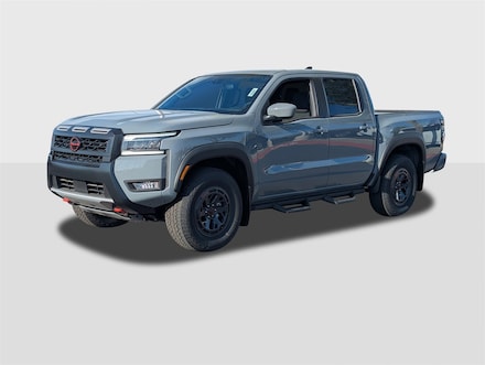2025 Nissan Frontier PRO-4X Truck Crew Cab