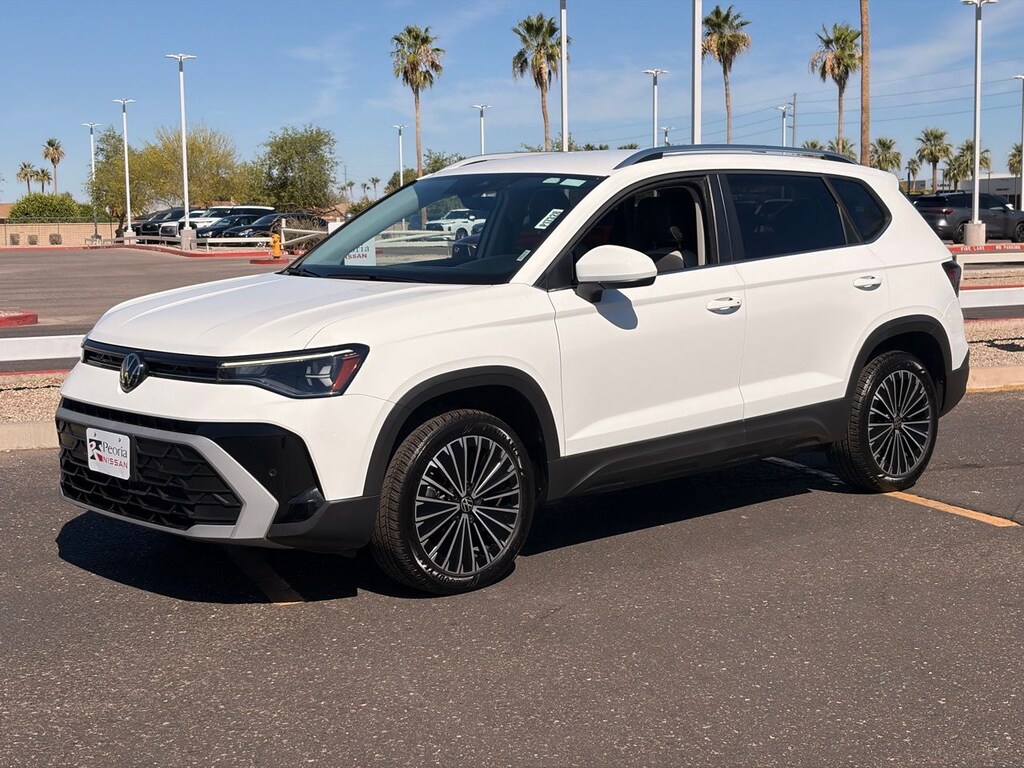 Used 2025 Volkswagen Taos 1.5T SE SUV