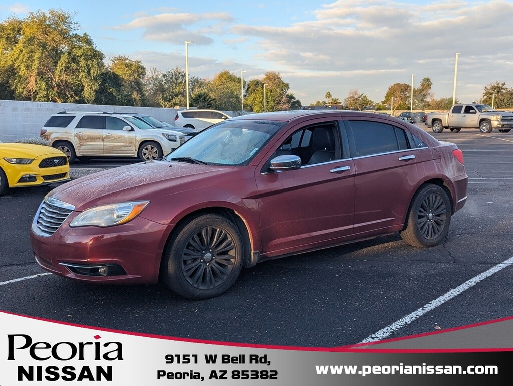 Used 2013 Chrysler 200 Limited Sedan