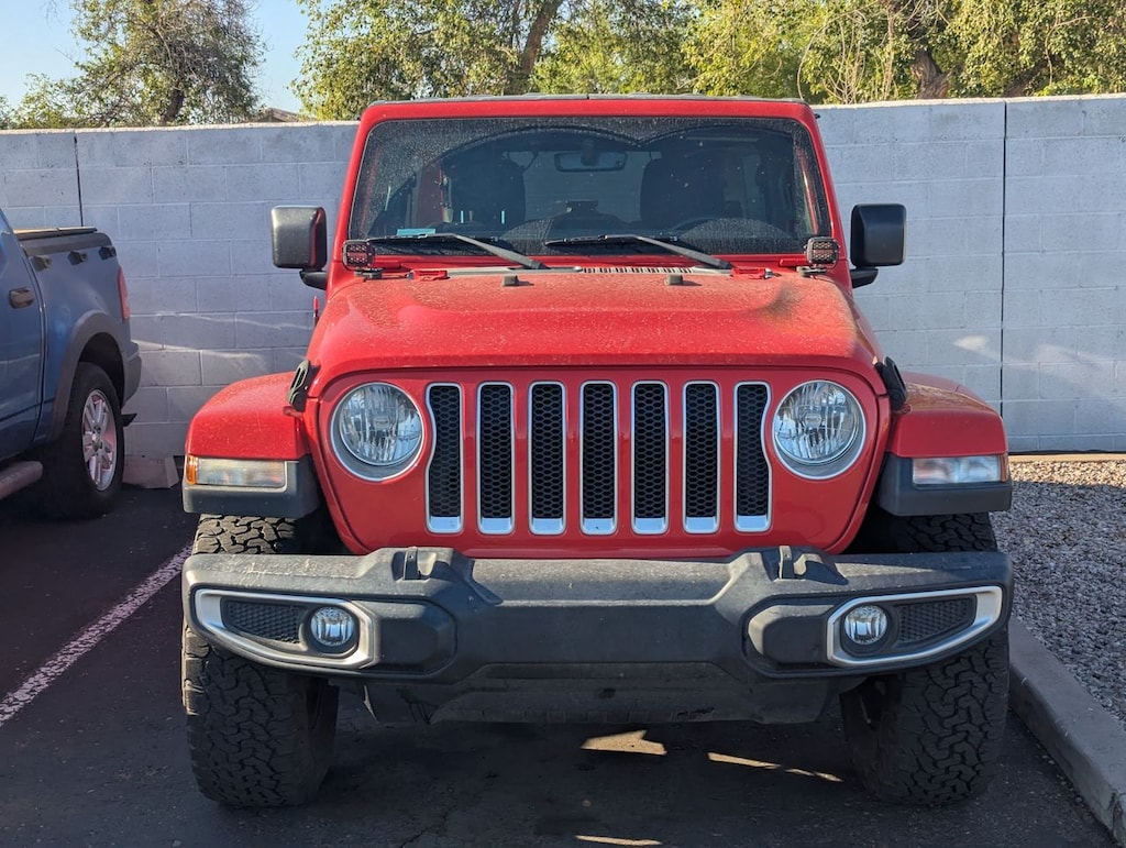 Used 2018 Jeep Wrangler Unlimited Sahara SUV