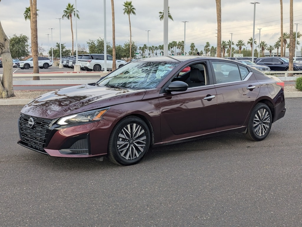 Certified 2025 Nissan Altima 2.5 SV Sedan