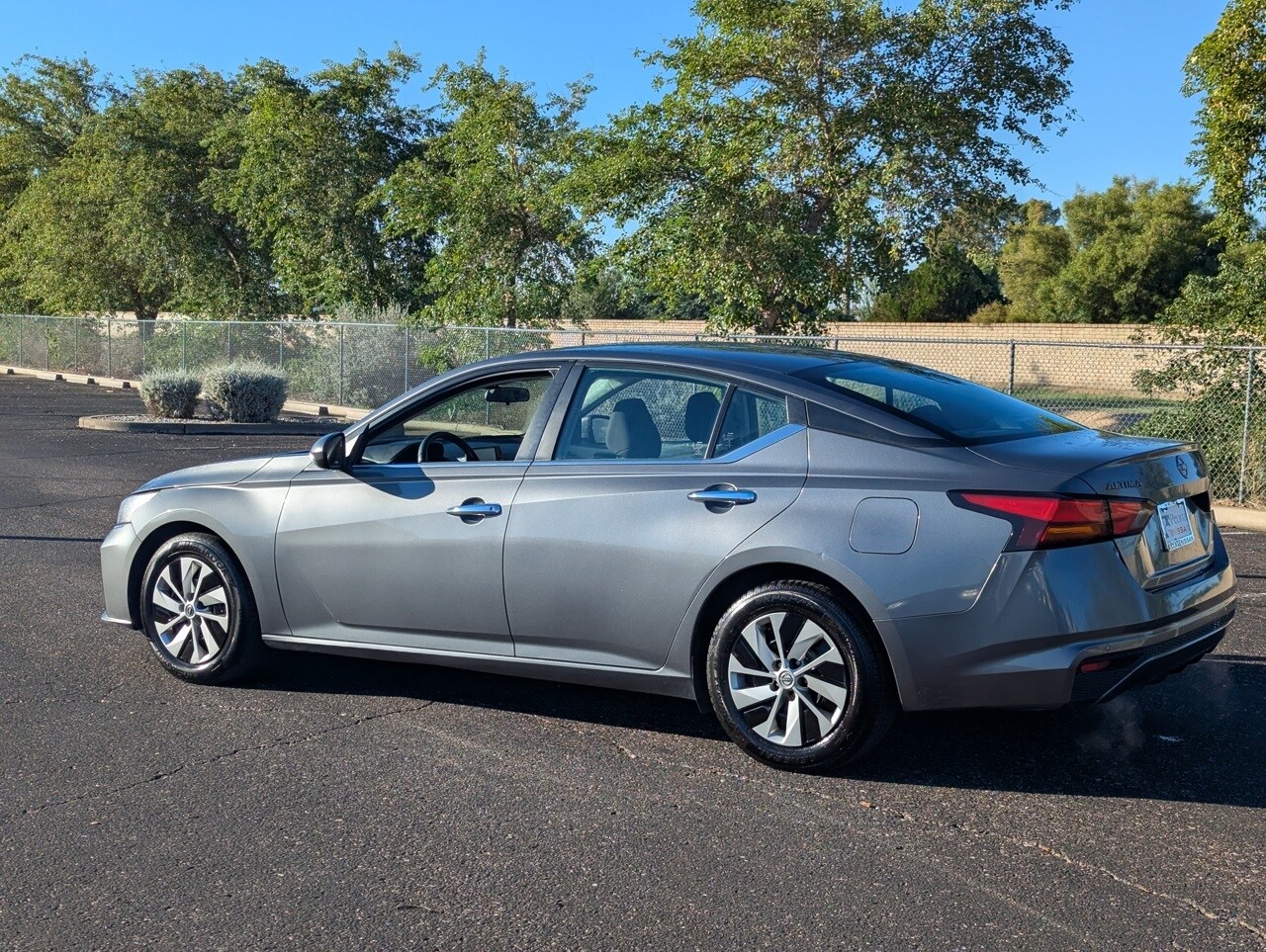 2023 Nissan Altima 2.5 S photo 3