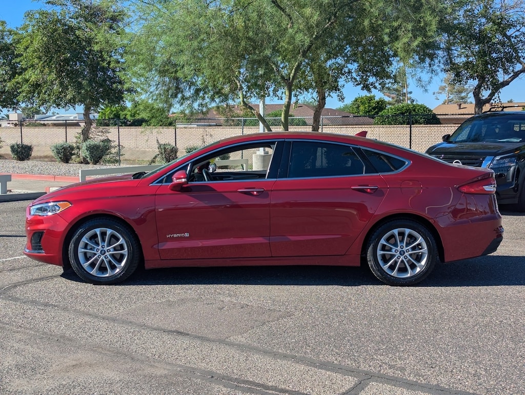 Used 2019 Ford Fusion Hybrid SEL Sedan