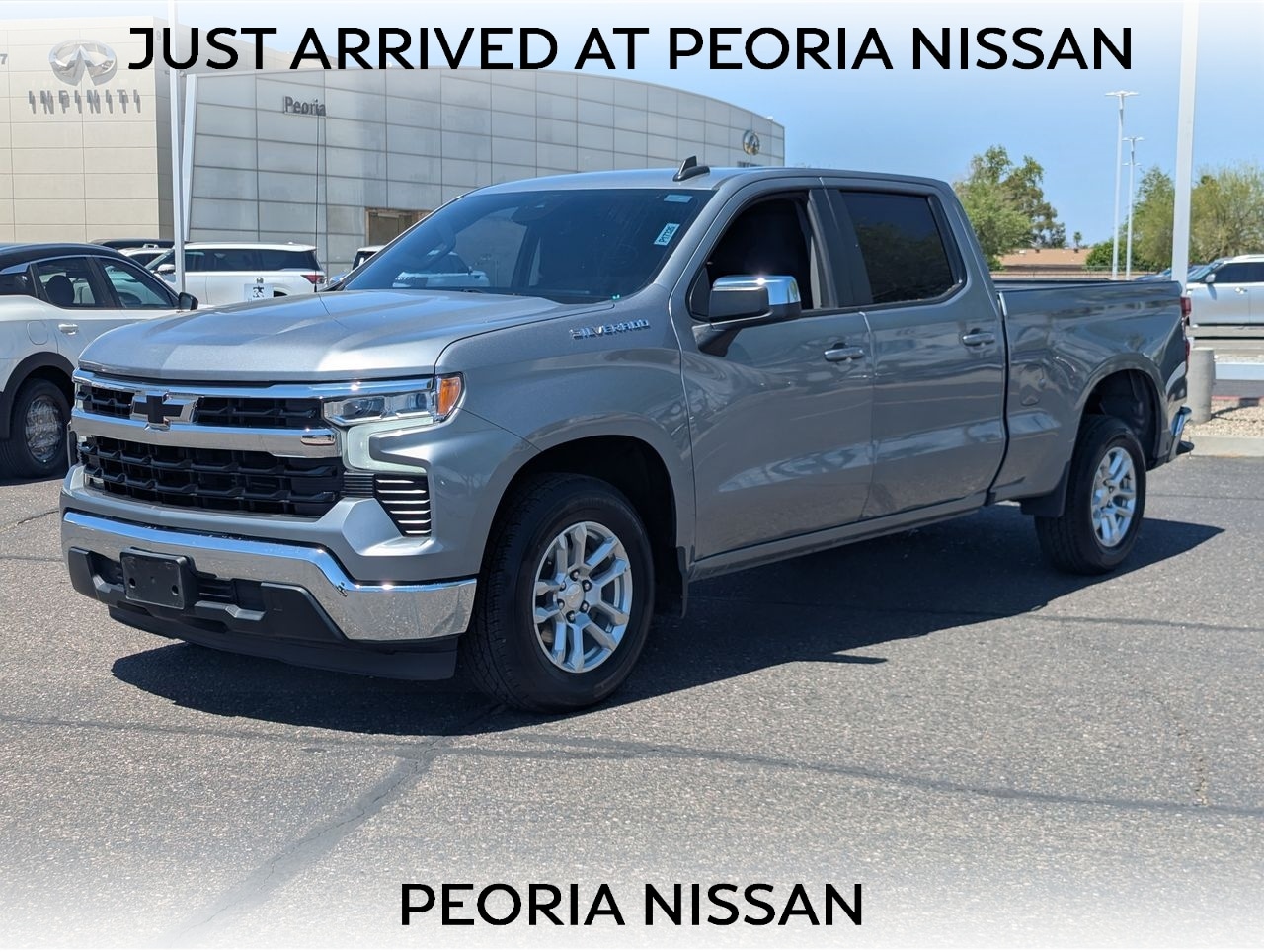 2023 Chevrolet Silverado 1500 LT Crew Cab Short Box's photo