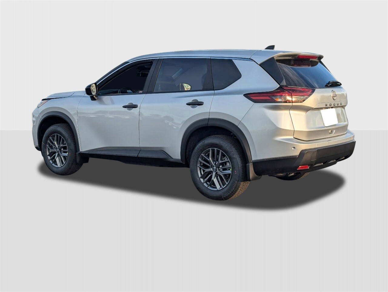 2025 Nissan Rogue S photo 3
