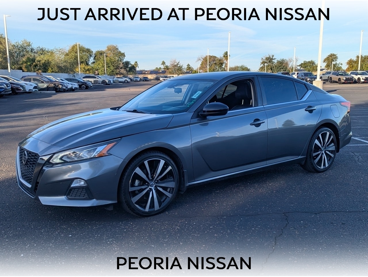 2022 Nissan Altima SR