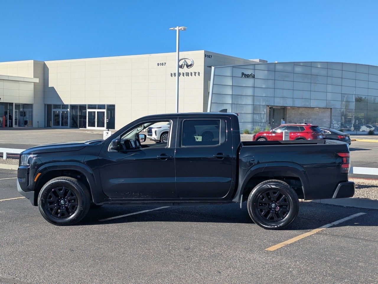 2023 Nissan Frontier SV photo 3