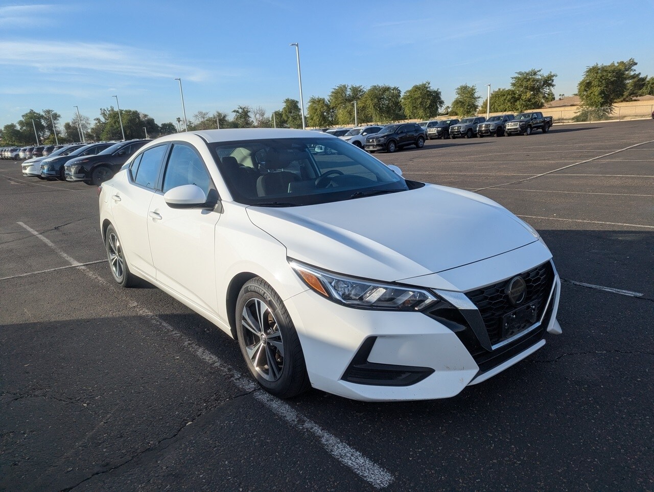 2023 Nissan Sentra SV photo 3