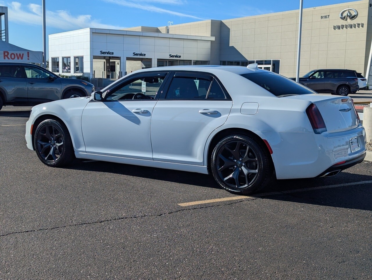 2022 Chrysler 300 S photo 4