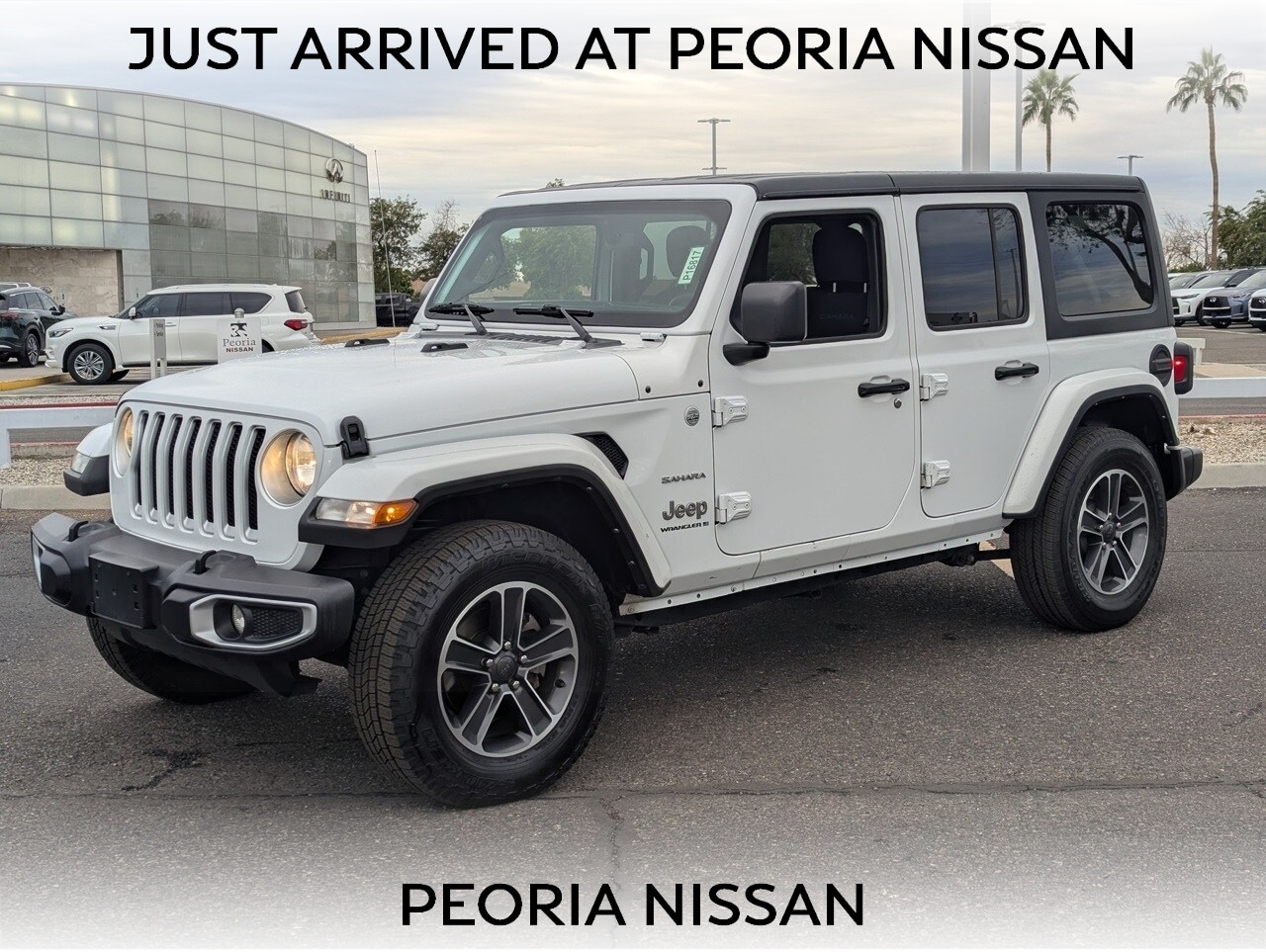 2023 Jeep Wrangler 4-Door Sahara's photo