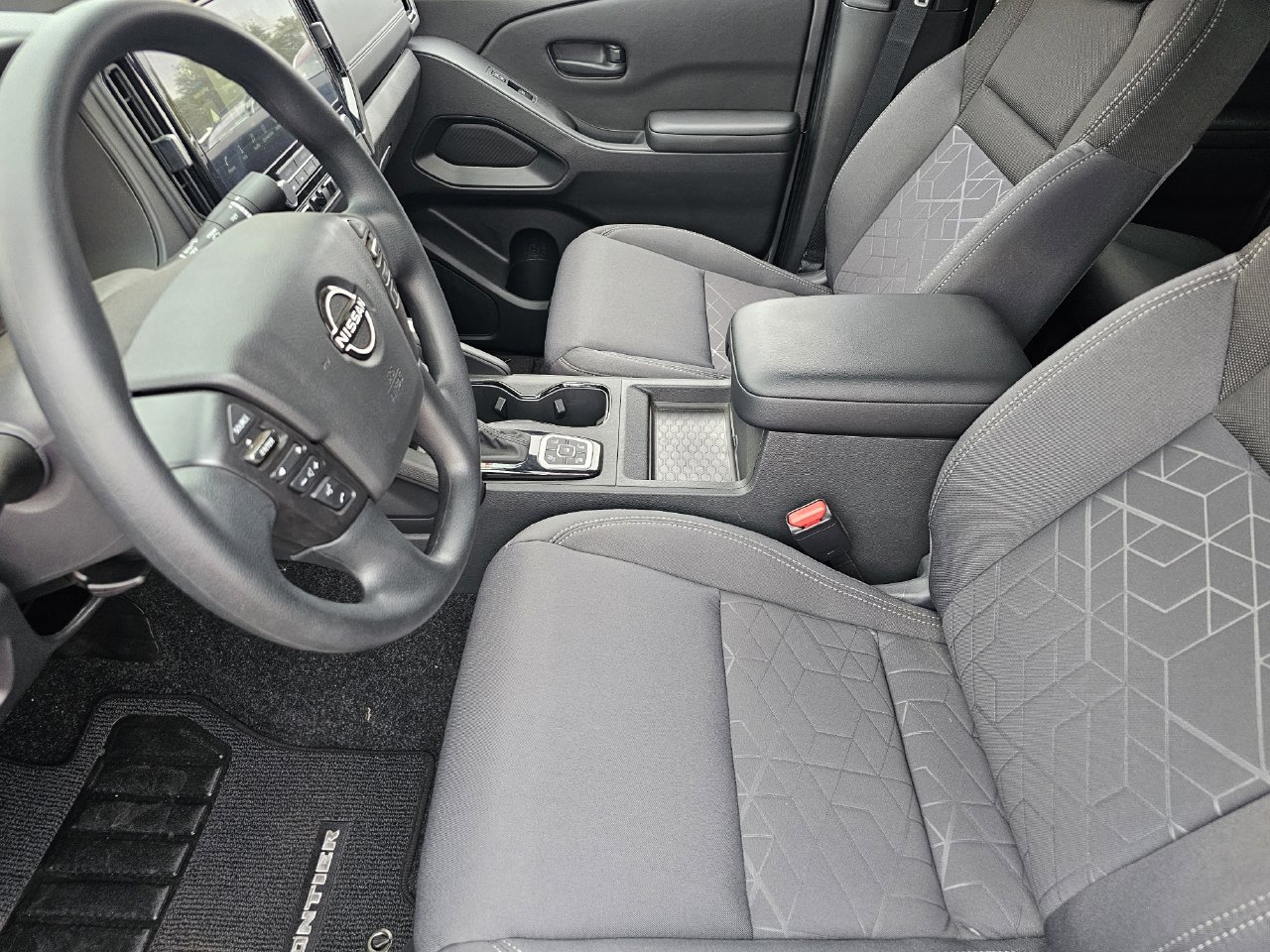 2026 Nissan Frontier SV - Photo 12