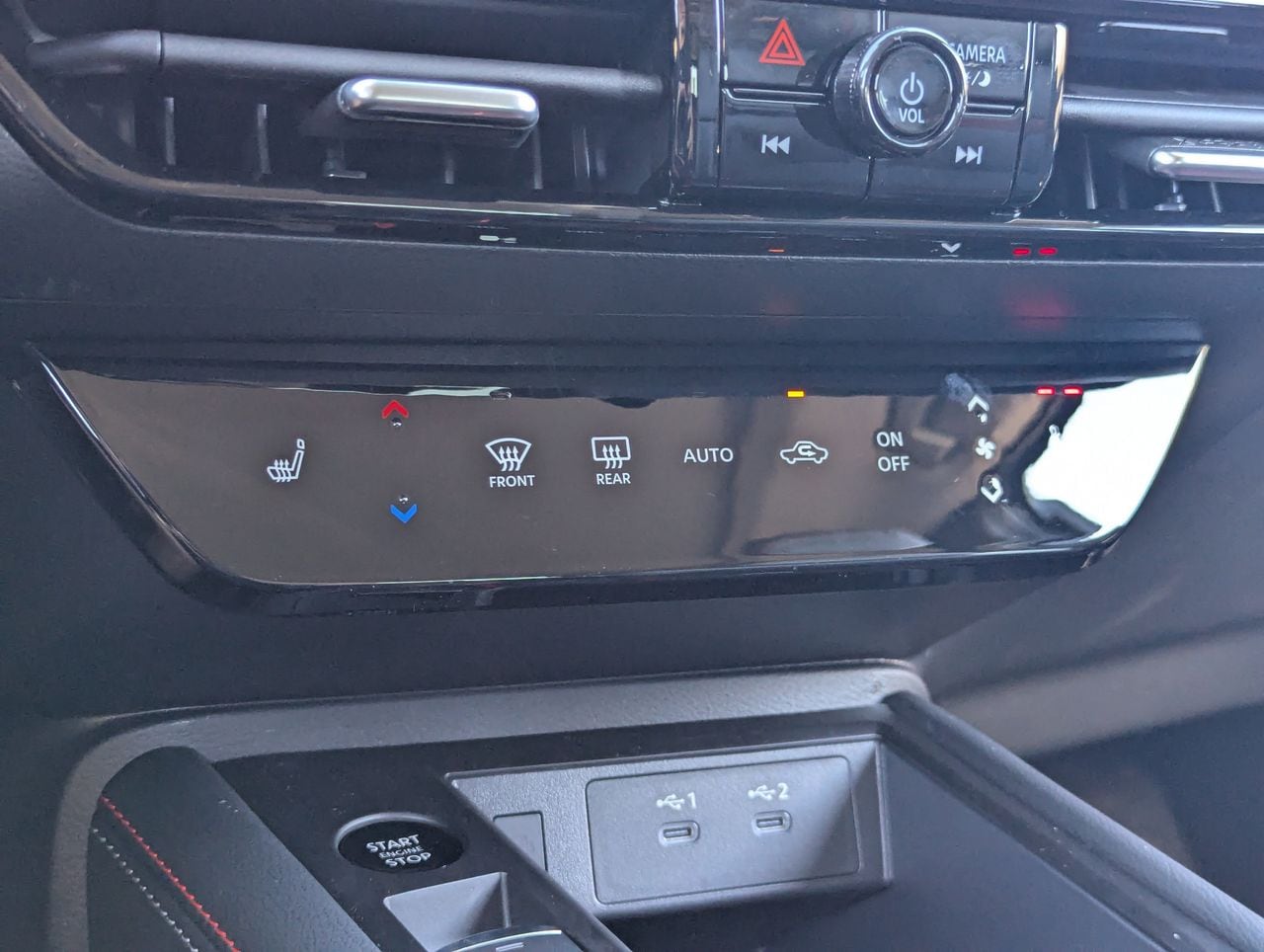 2026 Nissan KICKS SR - Photo 16