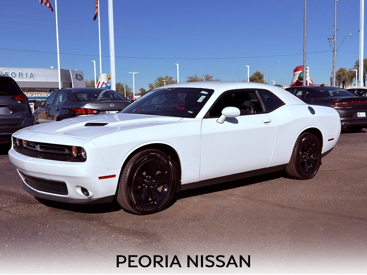 2023 Dodge Challenger SXT's photo