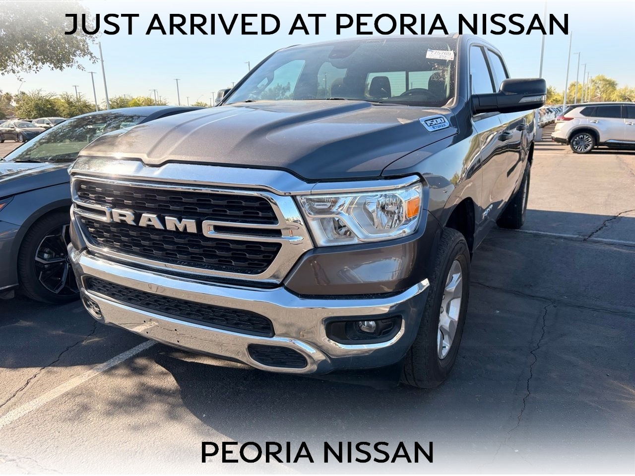 2023 RAM 1500 Big Horn/Lone Star 4x4 Crew Cab 5'7's photo