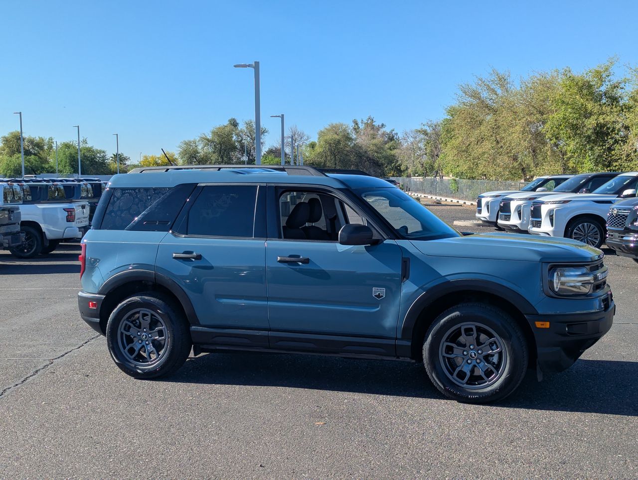 View vehicle photo 6