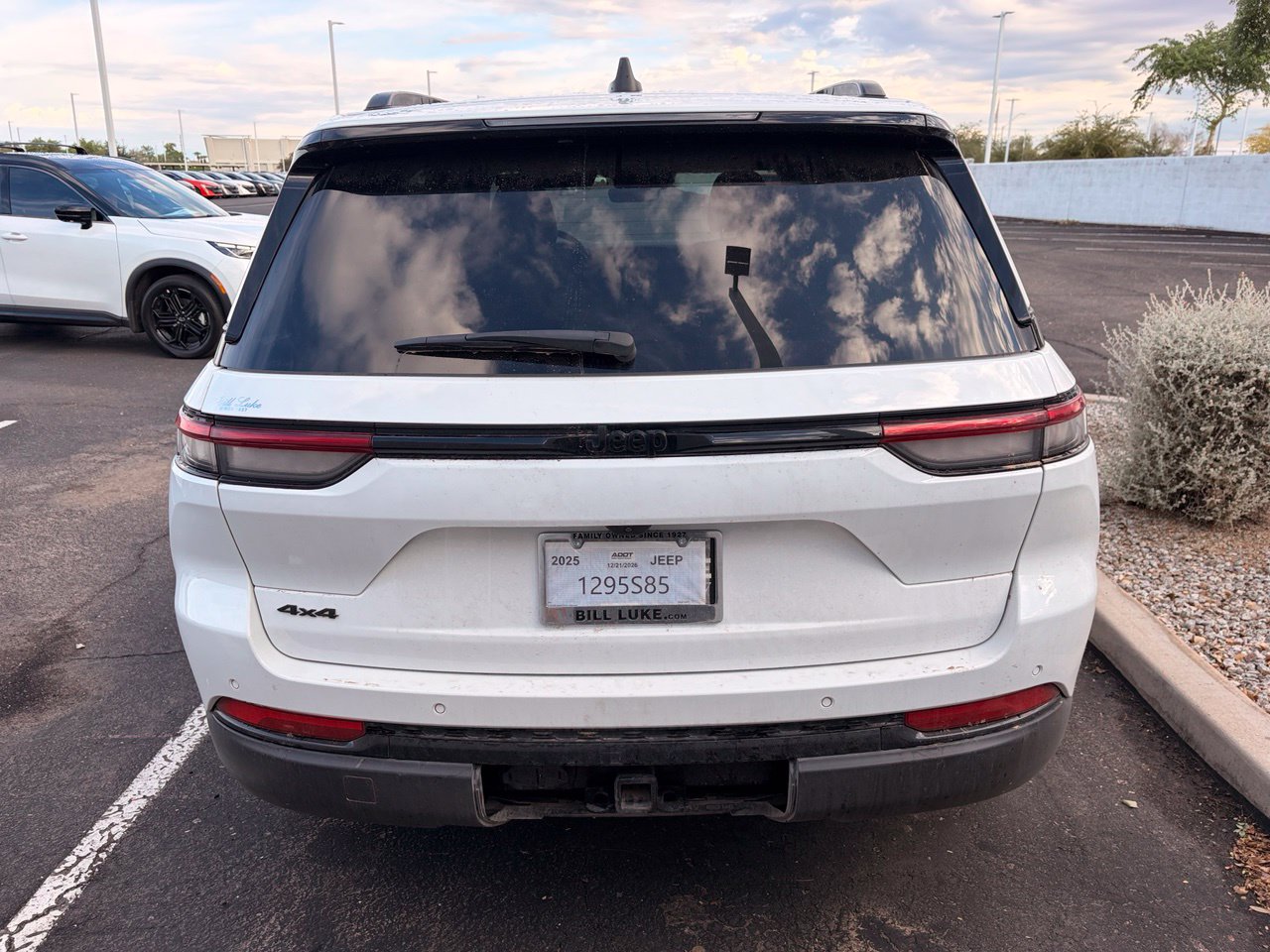 Used 2025 Jeep Grand Cherokee Altitude SUV