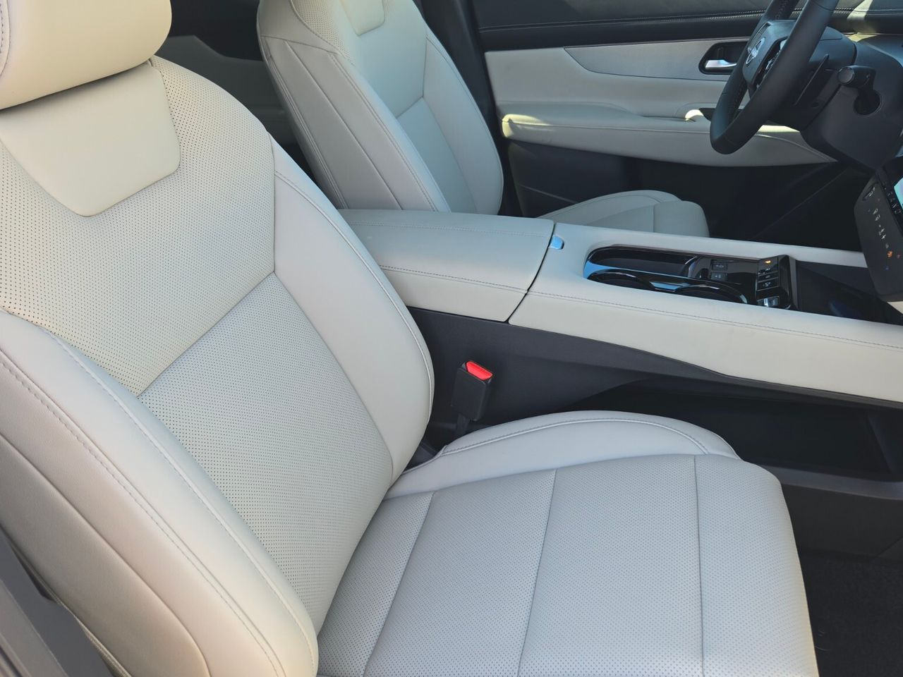 2026 Nissan Murano SL - Photo 10