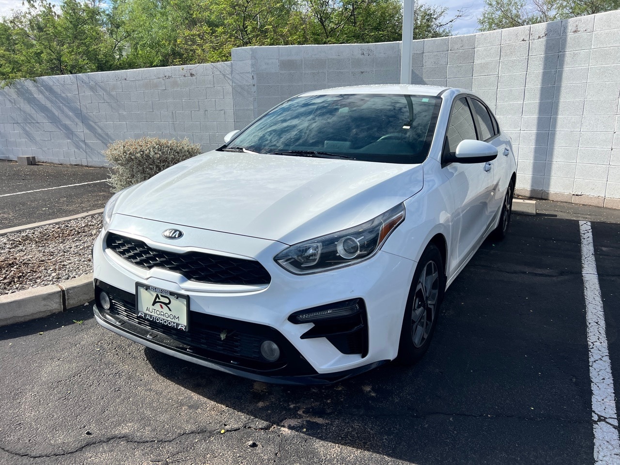Used 2021 Kia Forte LXS with VIN 3KPF24AD1ME386034 for sale in Peoria, AZ