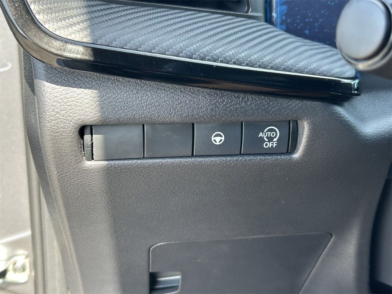 2026 Nissan KICKS SR - Photo 35