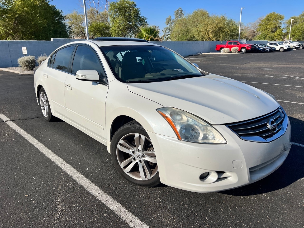 Used 2011 Nissan Altima SR with VIN 1N4BL2AP5BN449046 for sale in Peoria, AZ