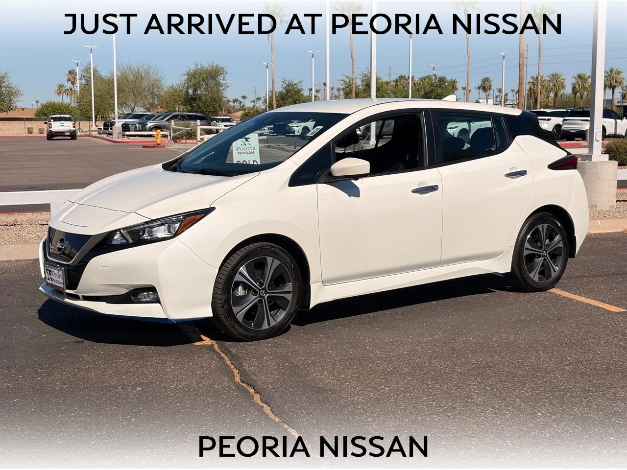 2022 Nissan Leaf SV Plus's photo