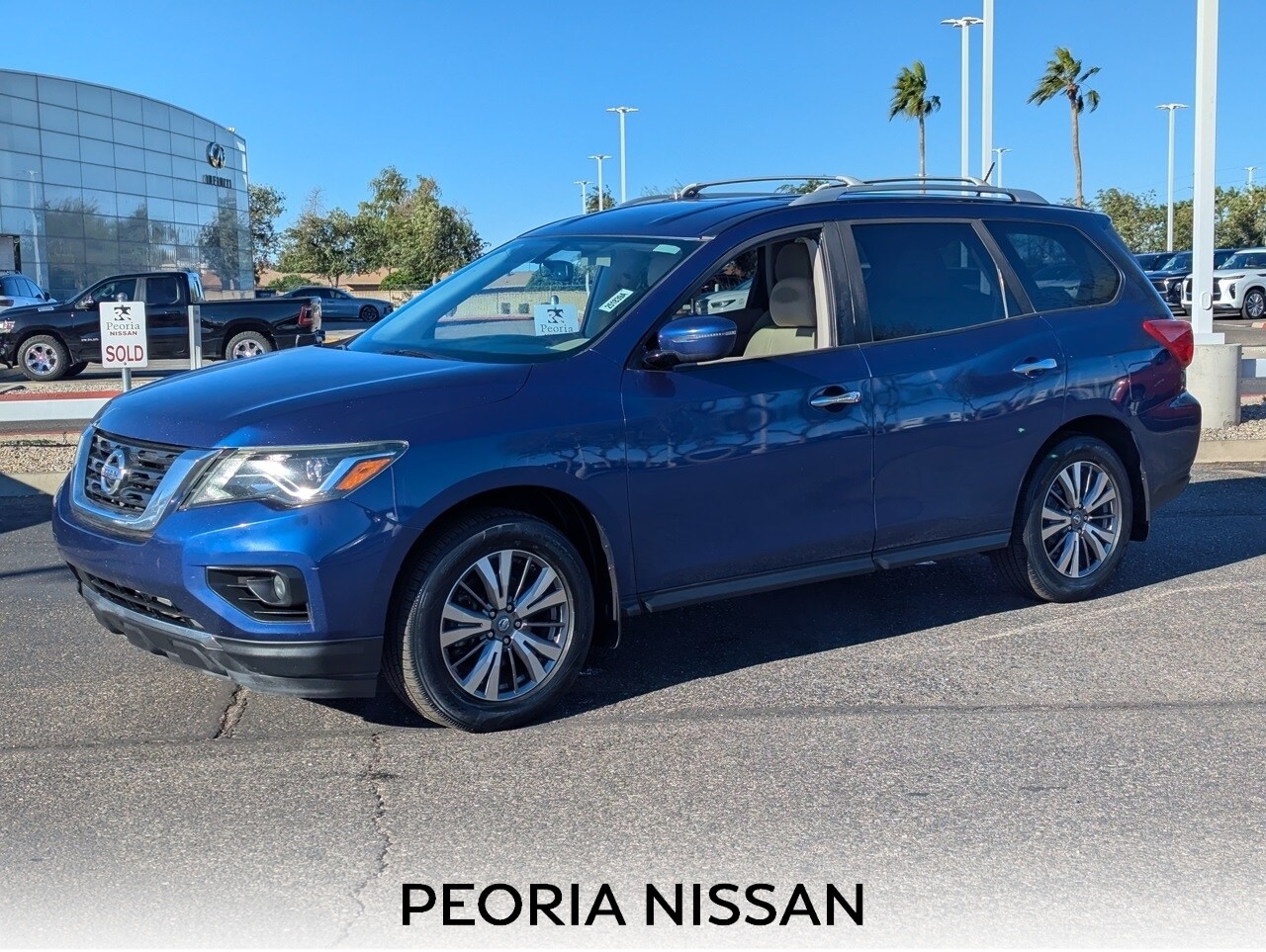 2018 Nissan Pathfinder SUV 