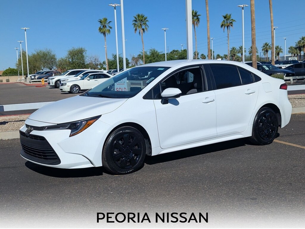 Used 2024 Toyota Corolla LE Sedan