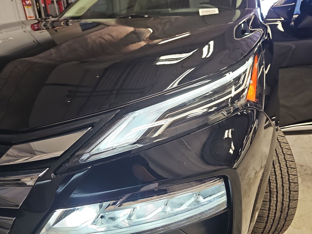 2026 Nissan Rogue Platinum - Photo 10