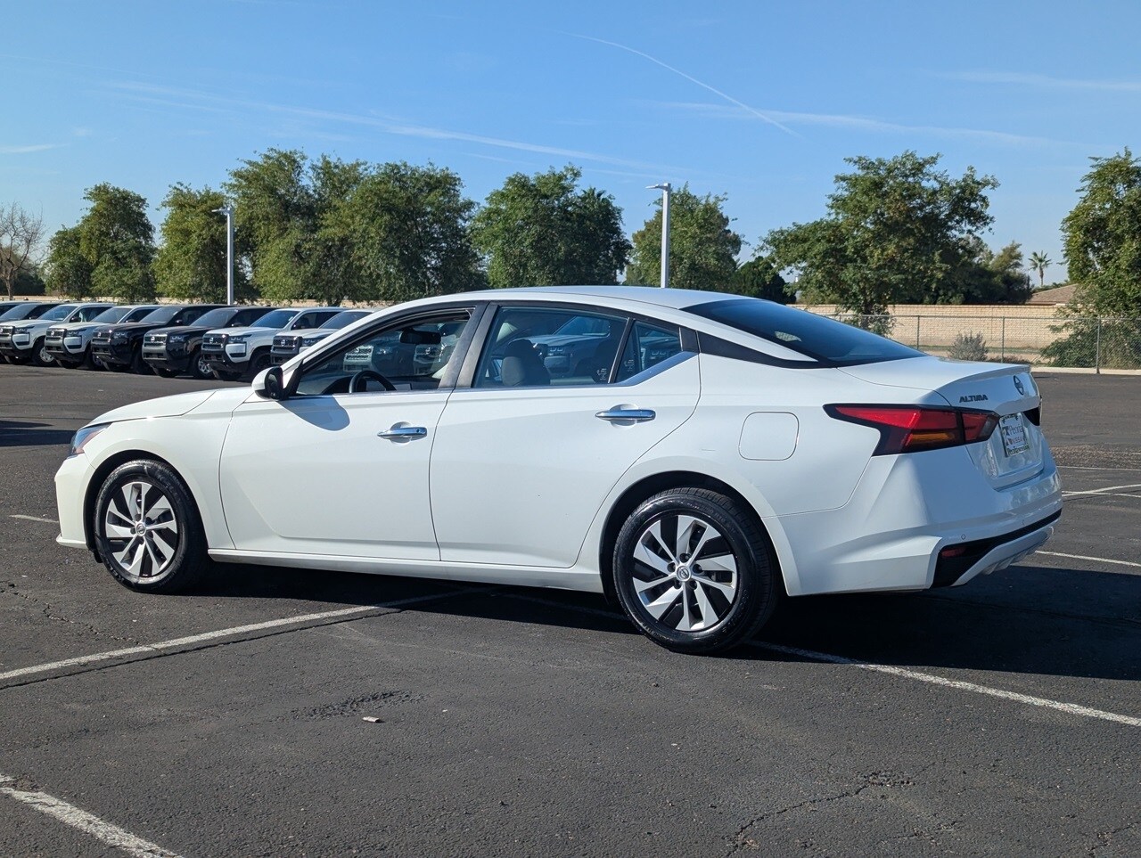 2023 Nissan Altima 2.5 S photo 3