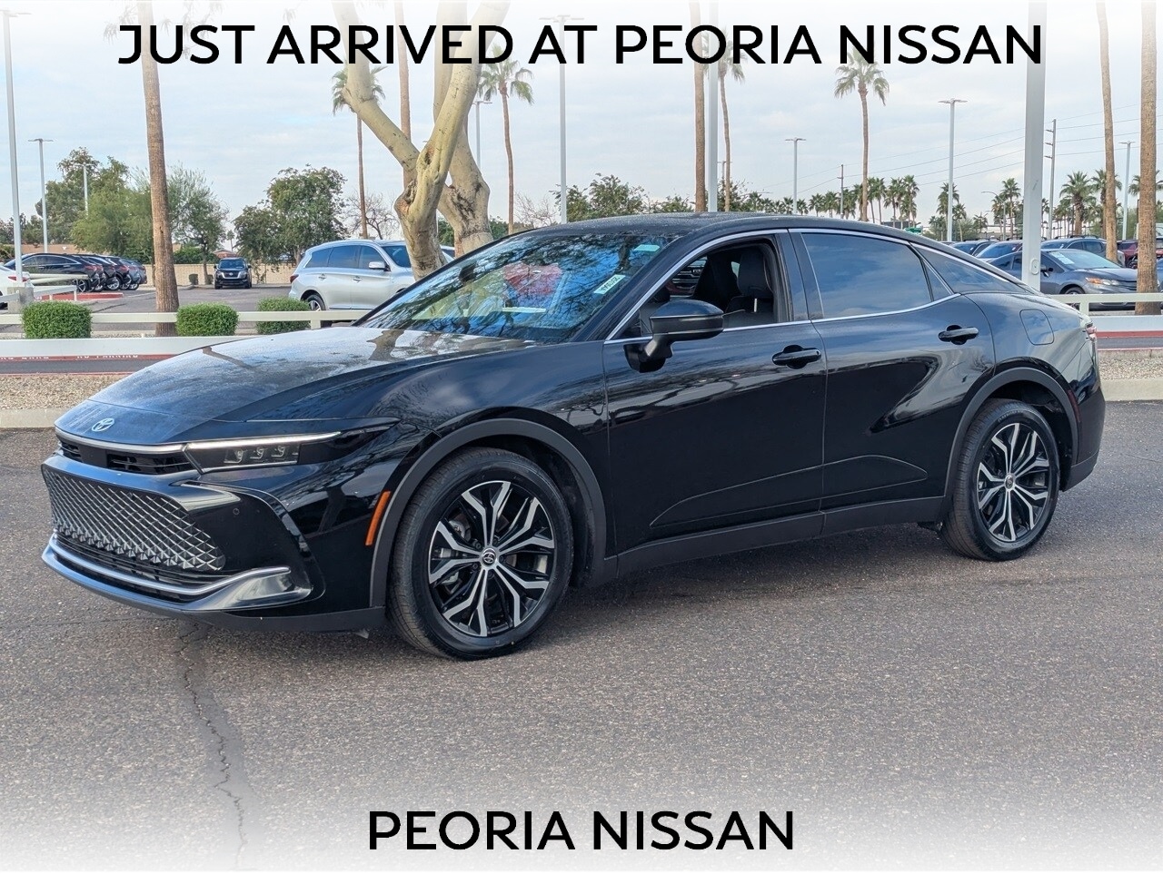 2023 Toyota Crown Limited's photo