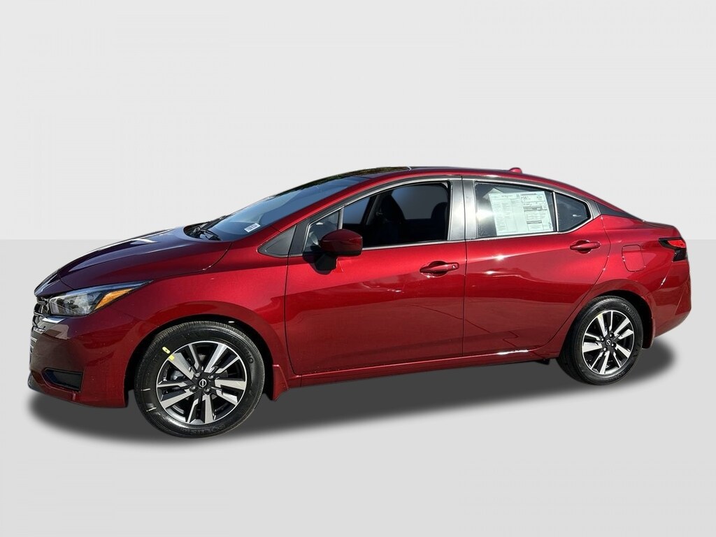 New 2025 Nissan Versa 1.6 SV Sedan