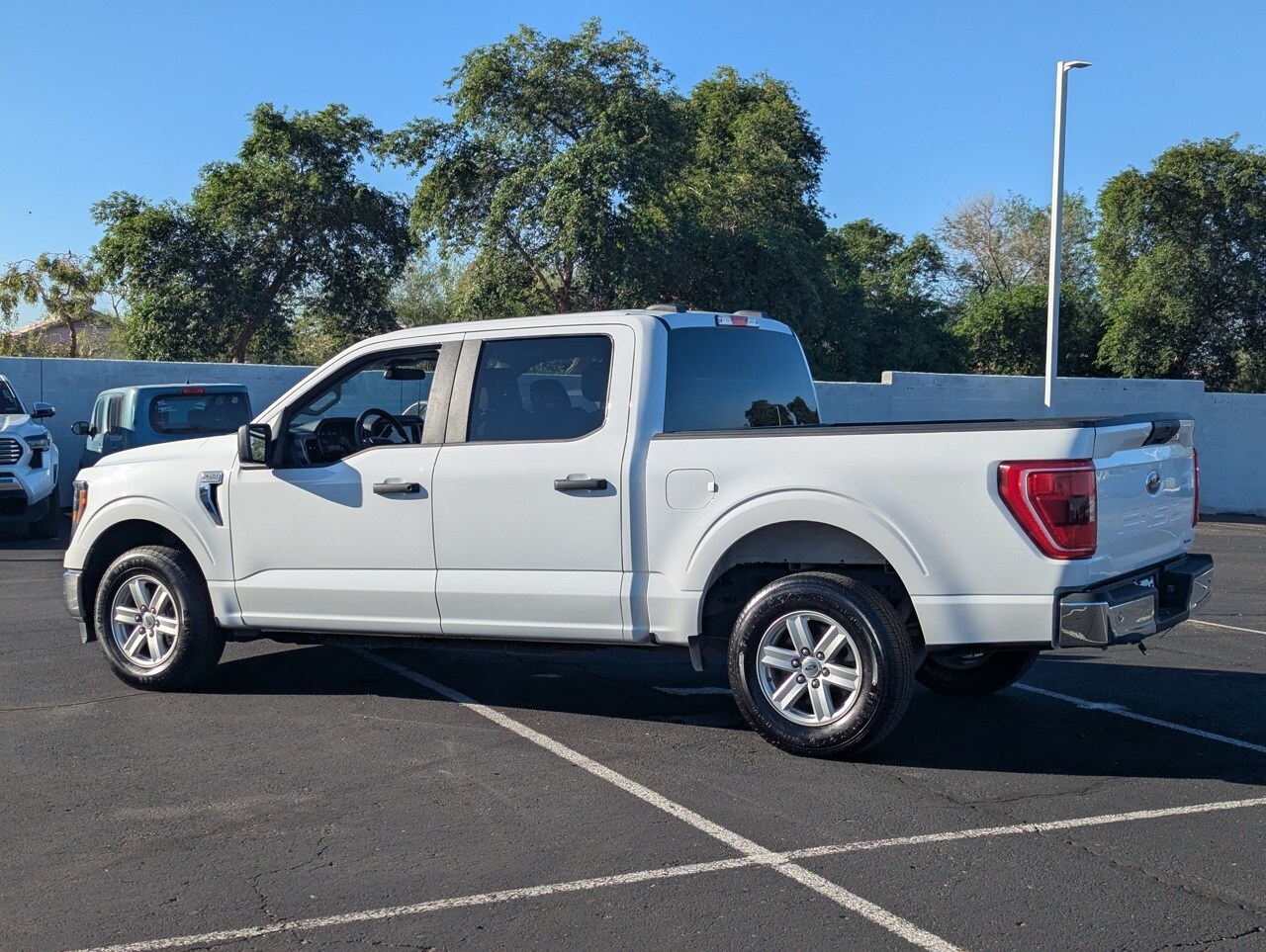 2023 Ford F-150 XLT photo 4