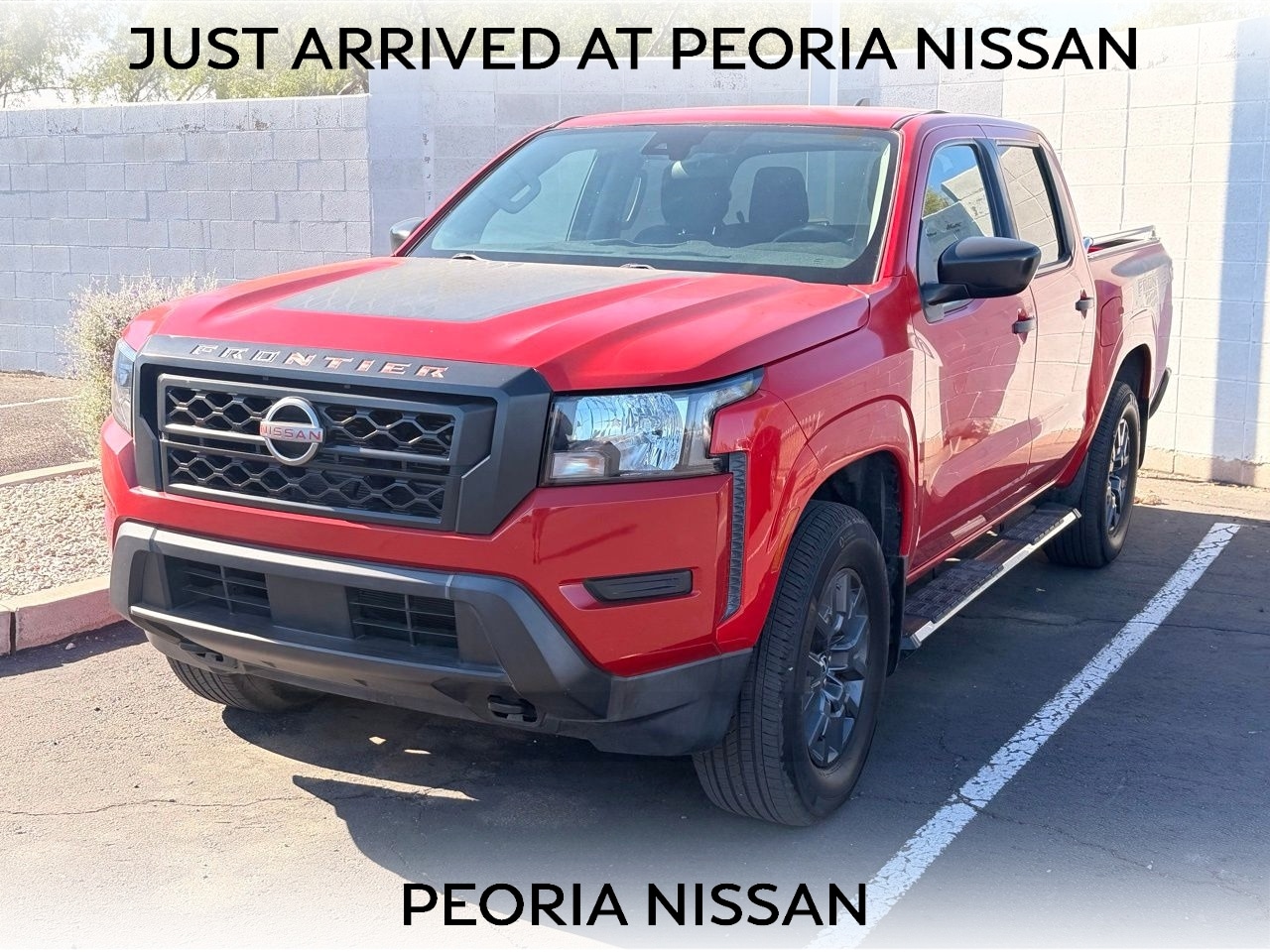 2022 Nissan Frontier Truck 