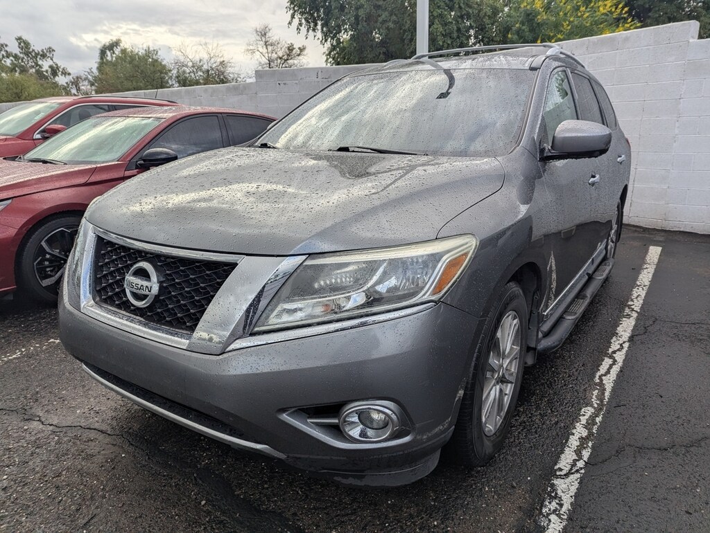 Used 2015 Nissan Pathfinder SL SUV
