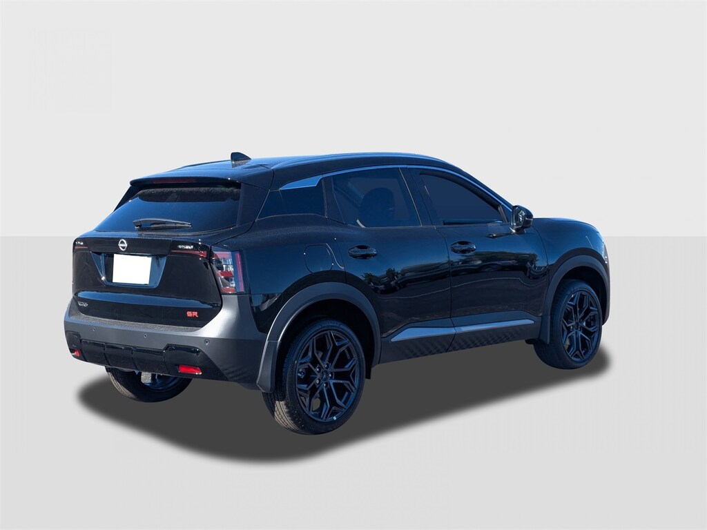 New 2026 Nissan Kicks SR SUV