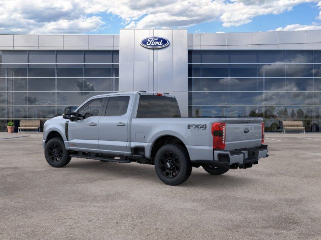 New 2026 Ford F-350 Lariat Truck Crew Cab