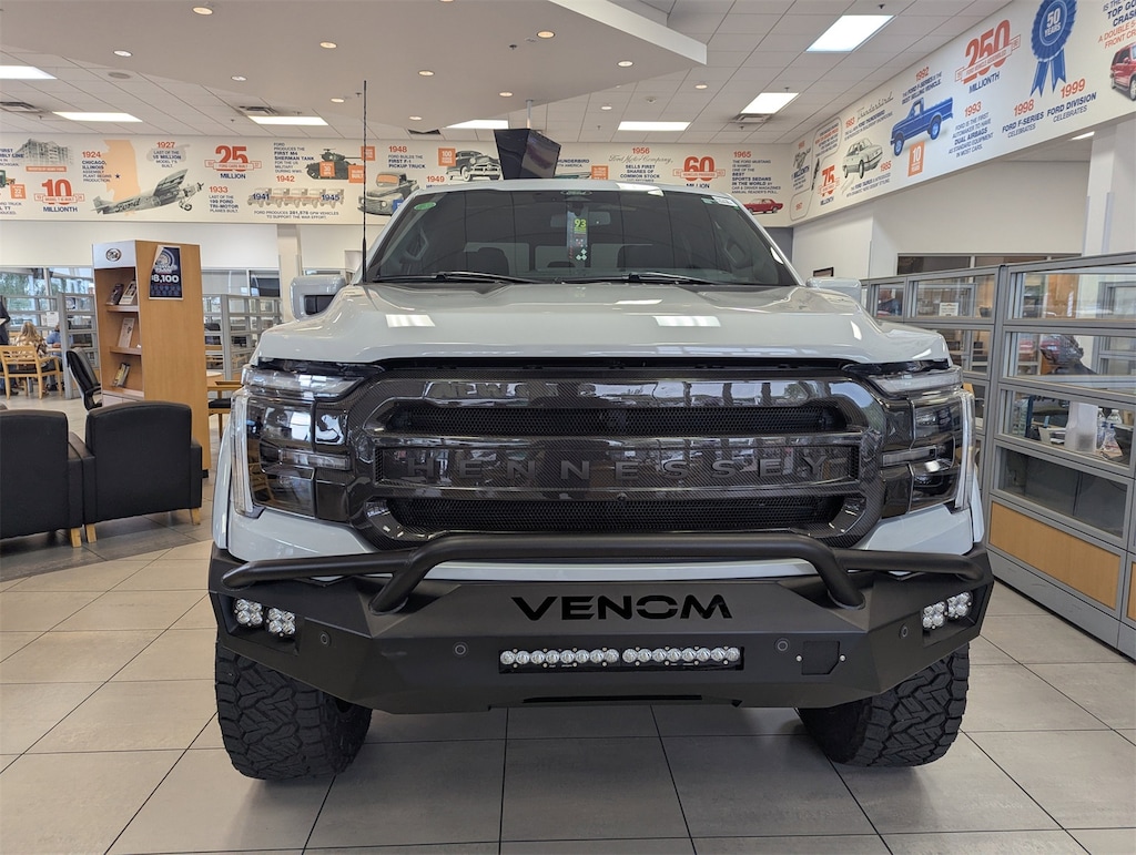 New 2025 Ford F-150 Lariat Truck SuperCrew Cab