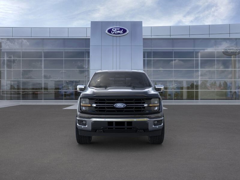2024 Ford F-150 XLT photo 4