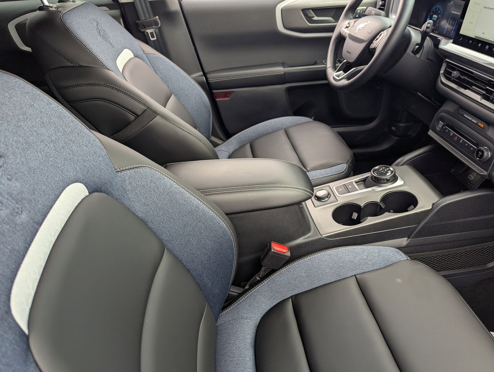 2025 Ford Bronco Sport Outer Banks - Photo 13