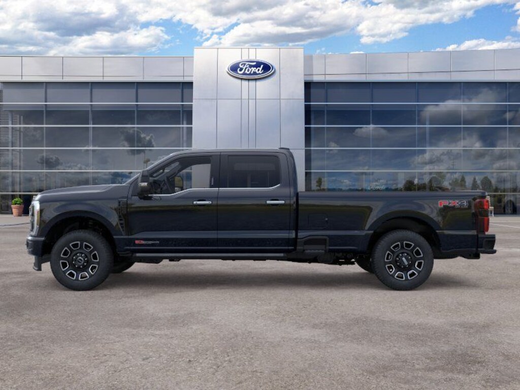 New 2026 Ford F-350 Platinum Truck Crew Cab