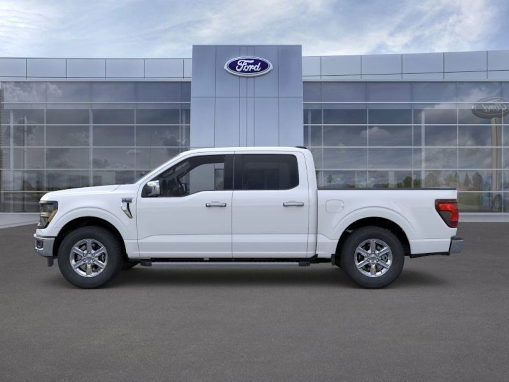 New 2025 Ford F-150 XLT Truck SuperCrew Cab