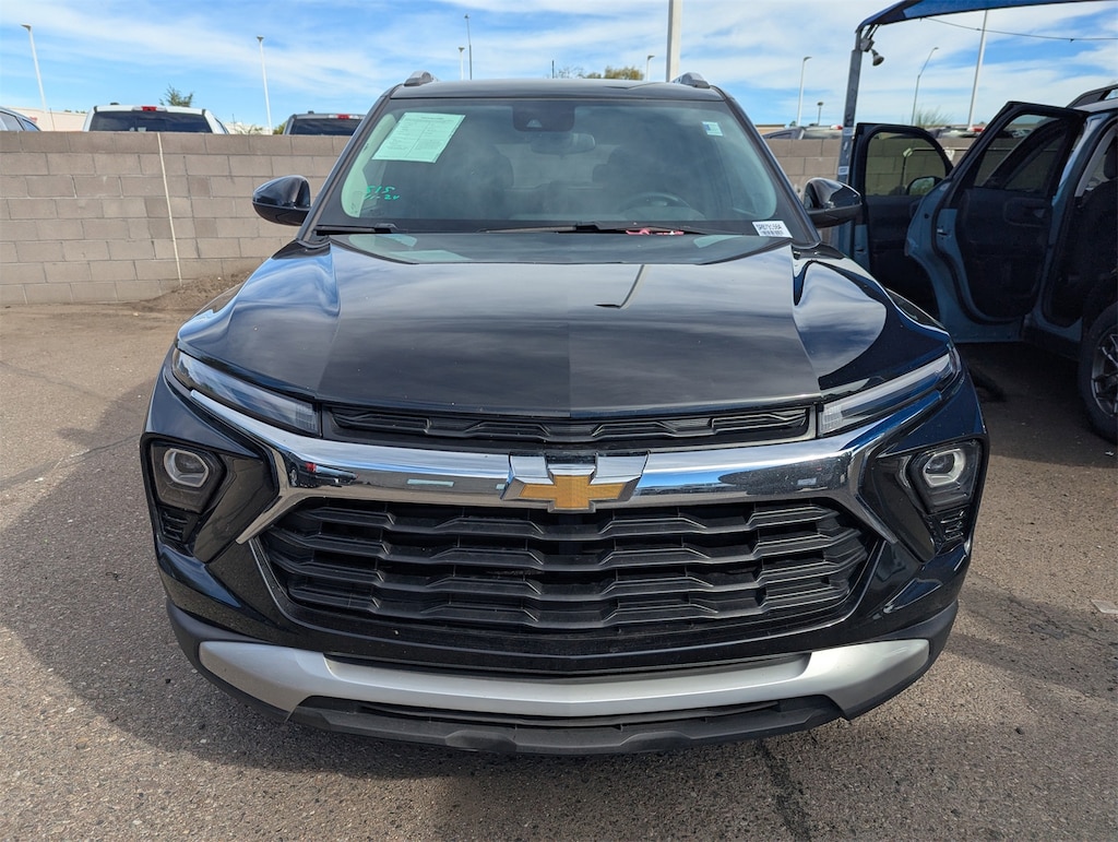 Used 2024 Chevrolet Trailblazer LT SUV