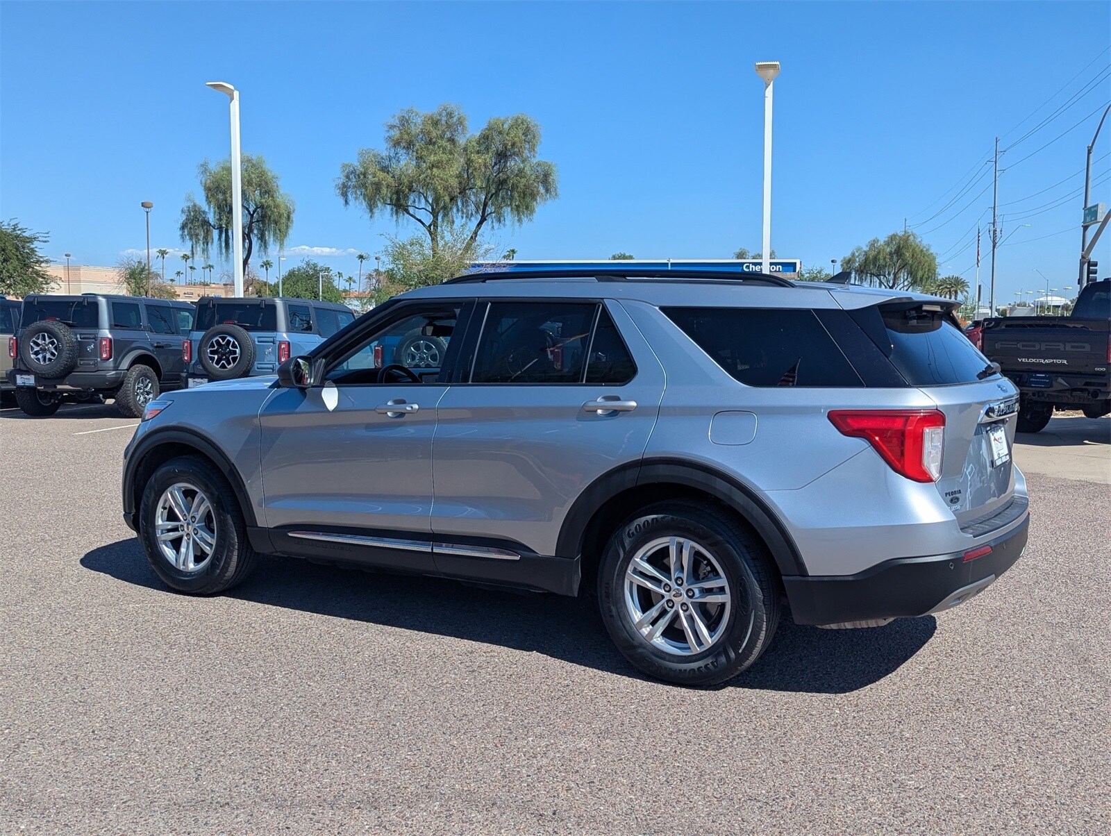 2022 Ford Explorer XLT photo 4