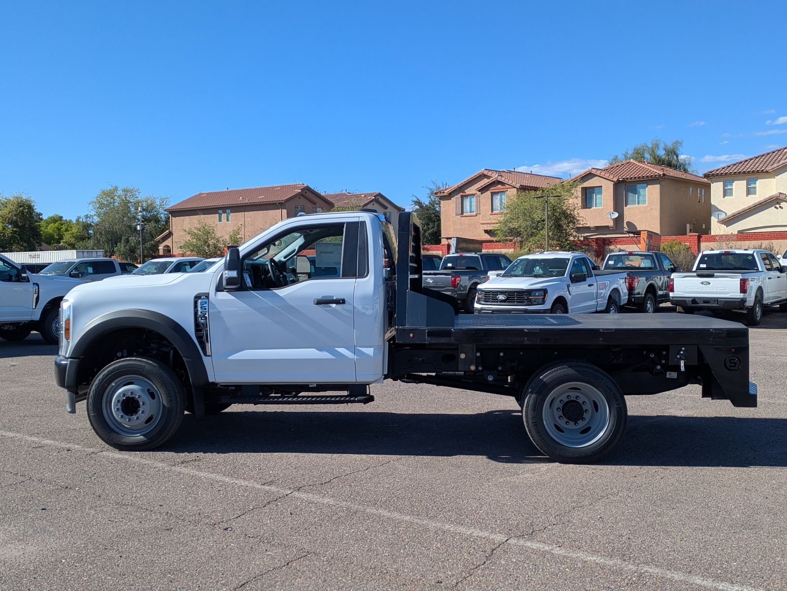 2026 Ford F-550 Super Duty Chassis Cab XL