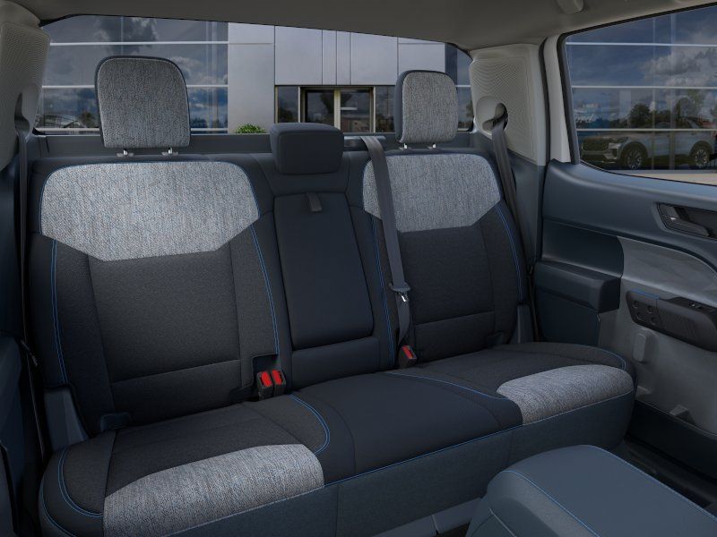 2025 Ford Maverick XLT - Photo 12