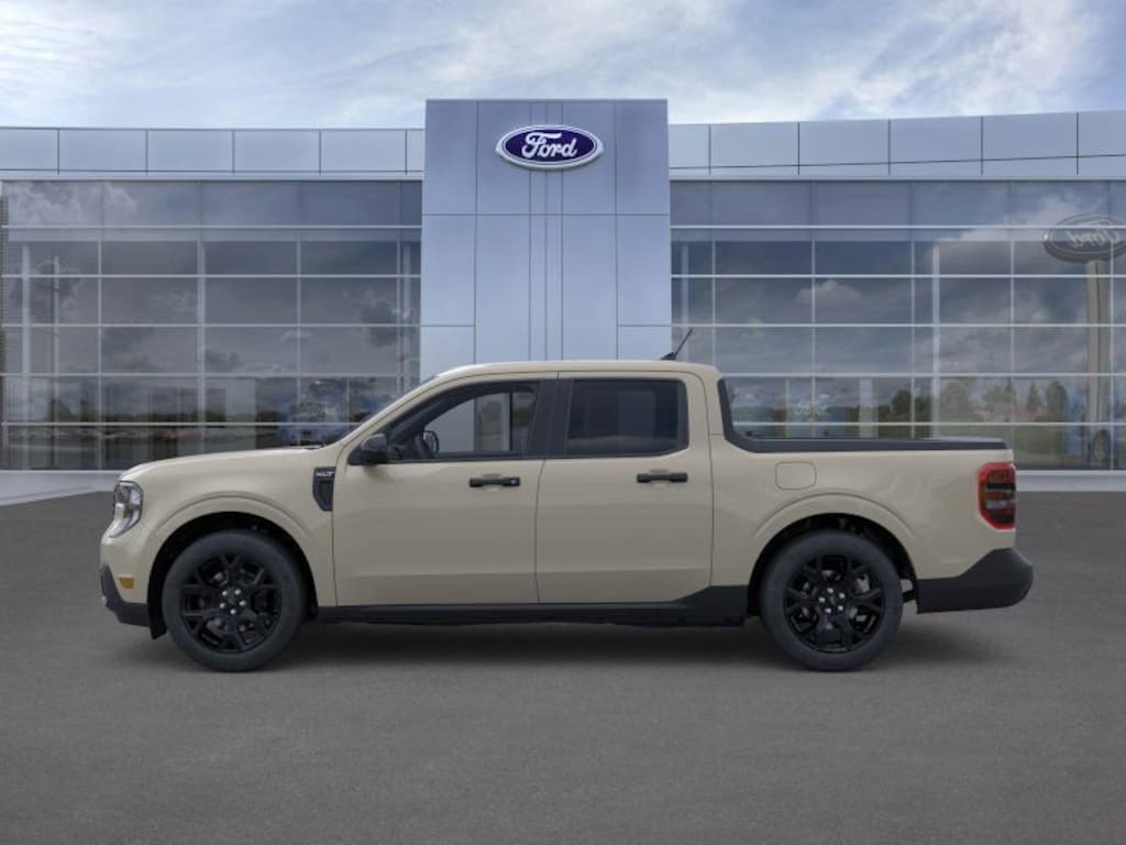 New 2025 Ford Maverick XLT Truck SuperCrew